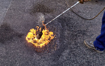 East Kingston flat roofing repairs